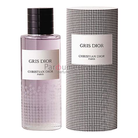 dior christian dior couturier perfumer.